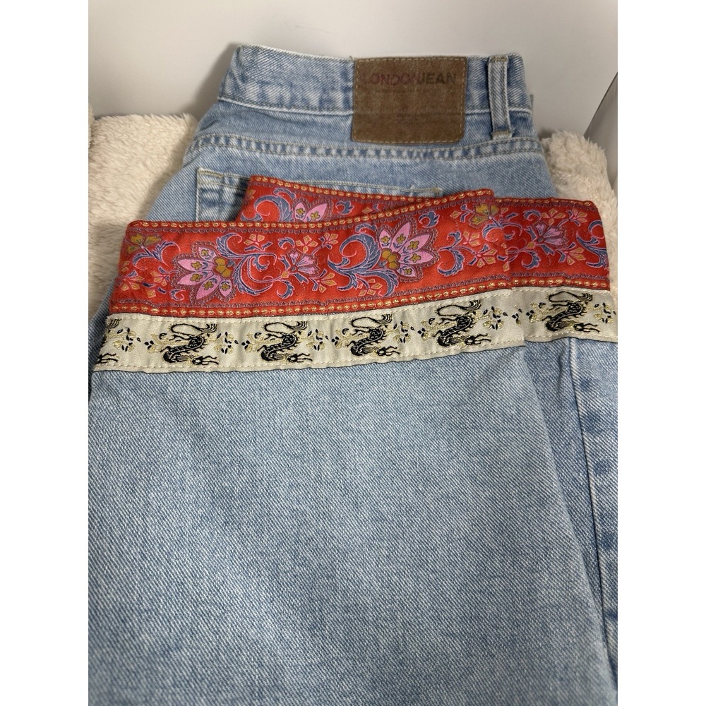 VINTAGE LONDONJEAN Blue Capri Ankle Jeans with Boho Ribbon Accent Cuffs Size 14